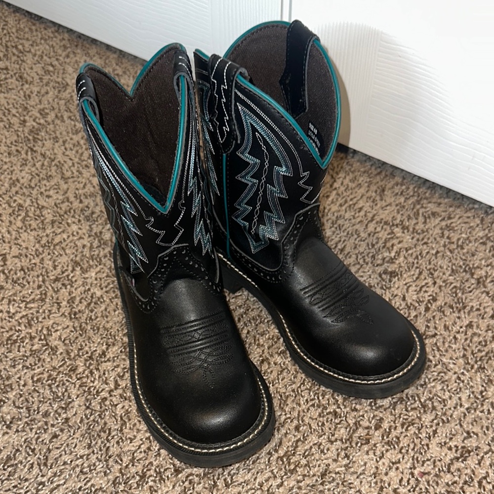 Justin Boots Black Western Ankle Boots